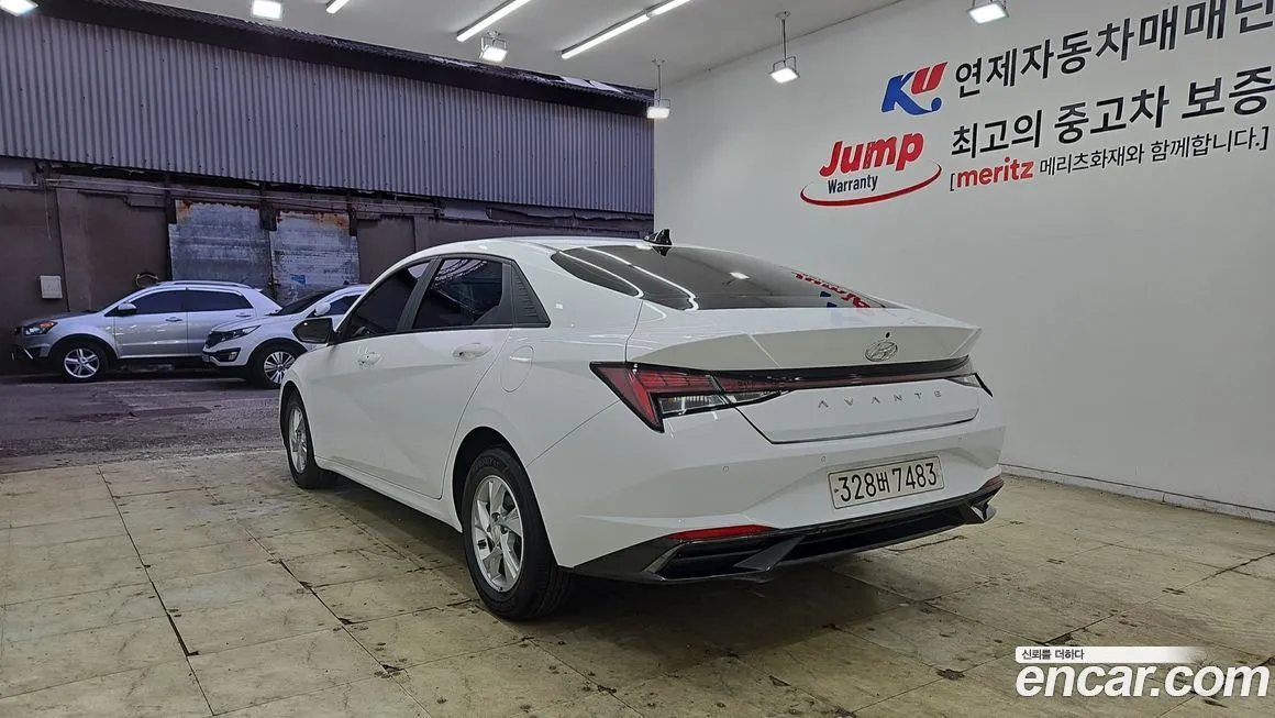 Hyundai AVANTE — фото 2