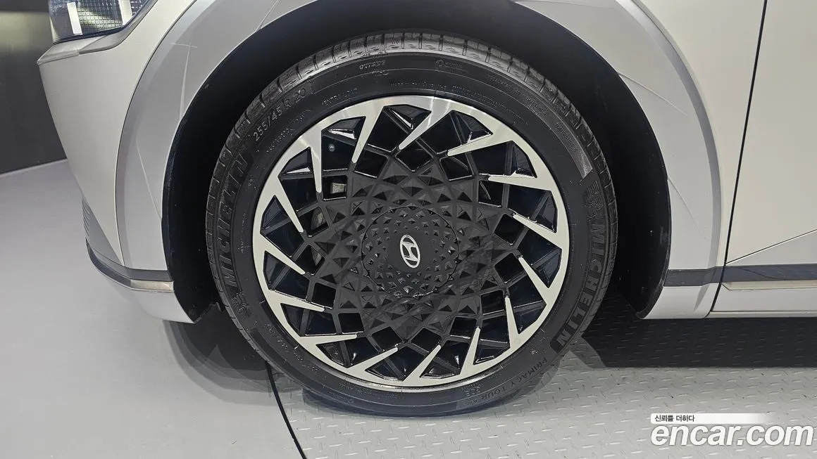 Hyundai Ioniq5 — фото 5