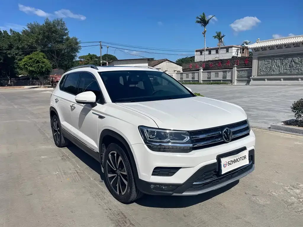 Volkswagen Tharu — фото 3
