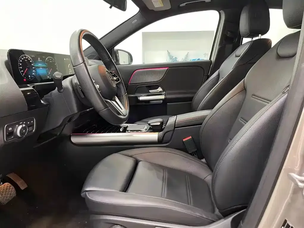 Mercedes-Benz GLA — фото 9