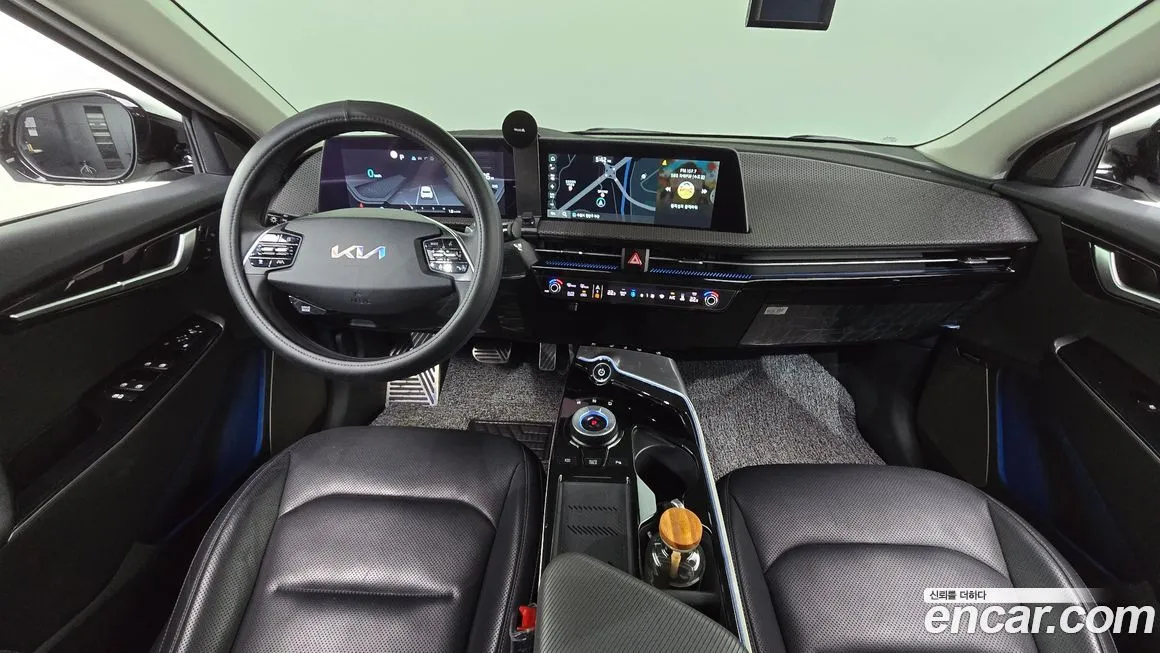 Kia EV6 — фото 7