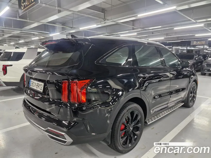 Kia Sorento — фото 3