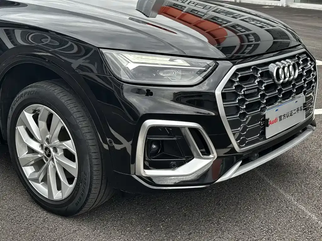 Audi Q5L — фото 4