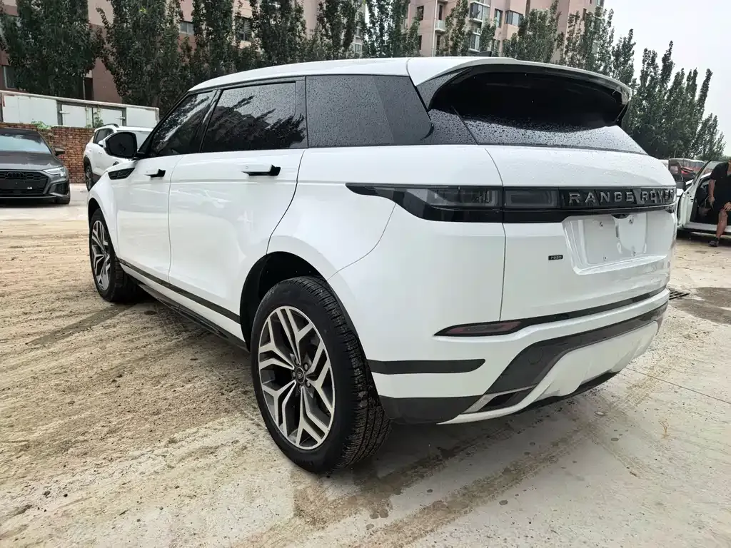 Land Rover Evoque — фото 5
