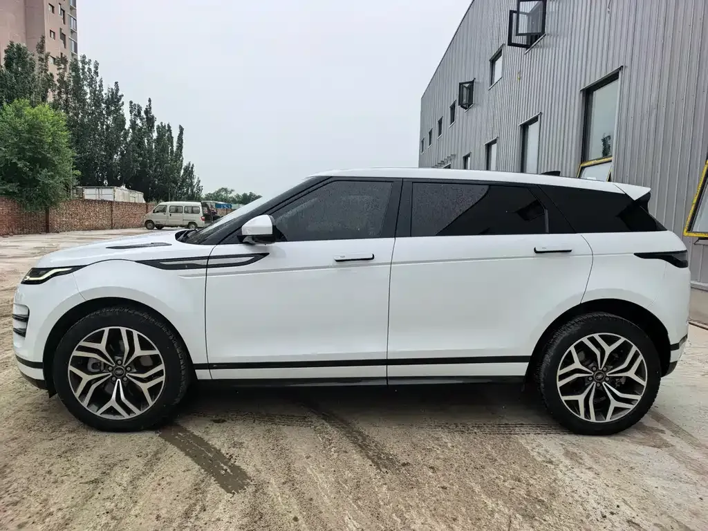 Land Rover Evoque — фото 9