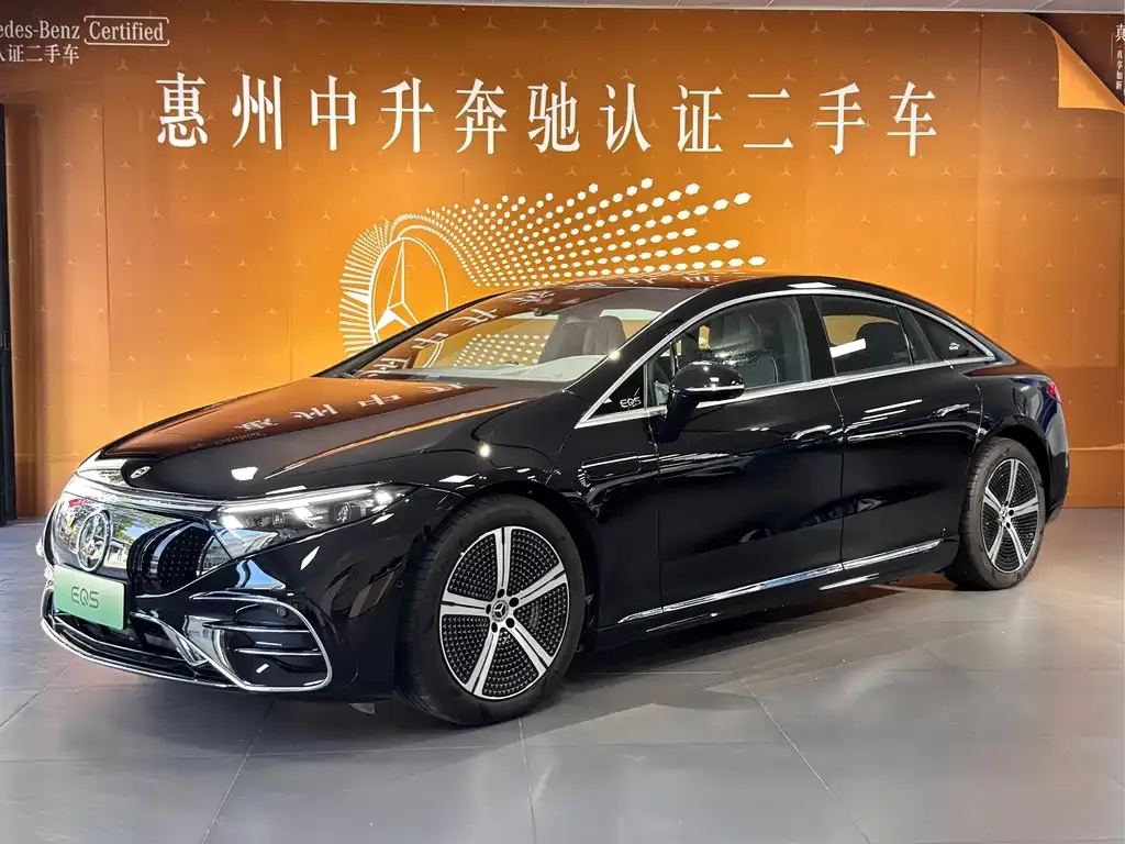 Mercedes-Benz EQS — фото 1