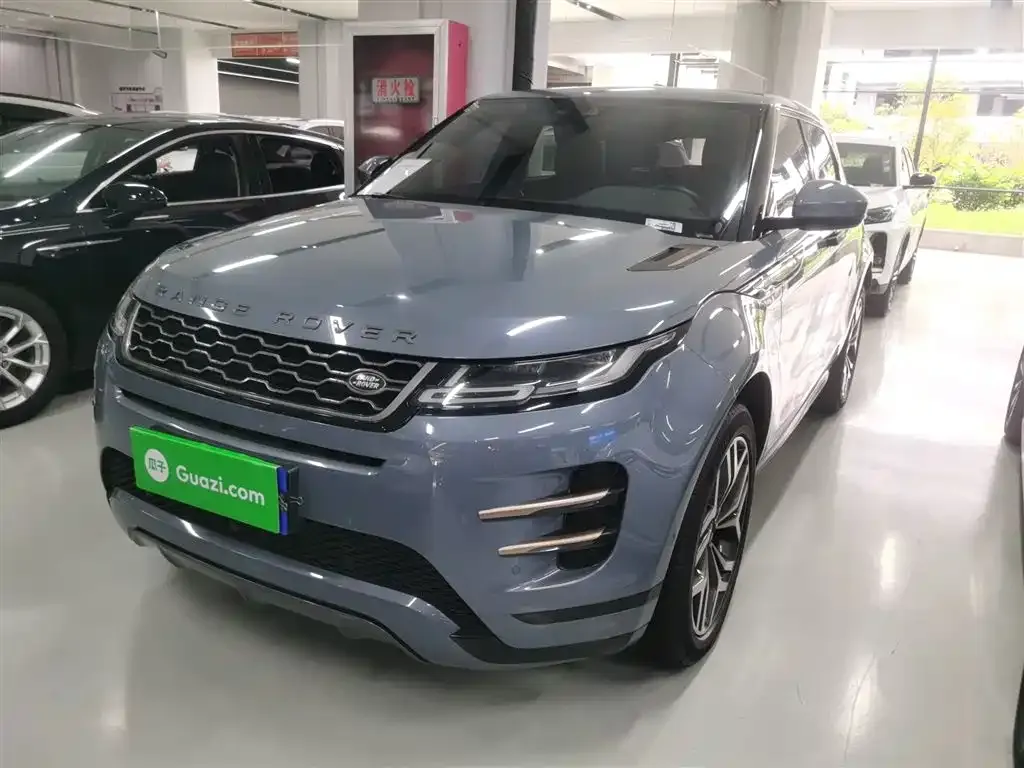 Land Rover Evoque — фото 1