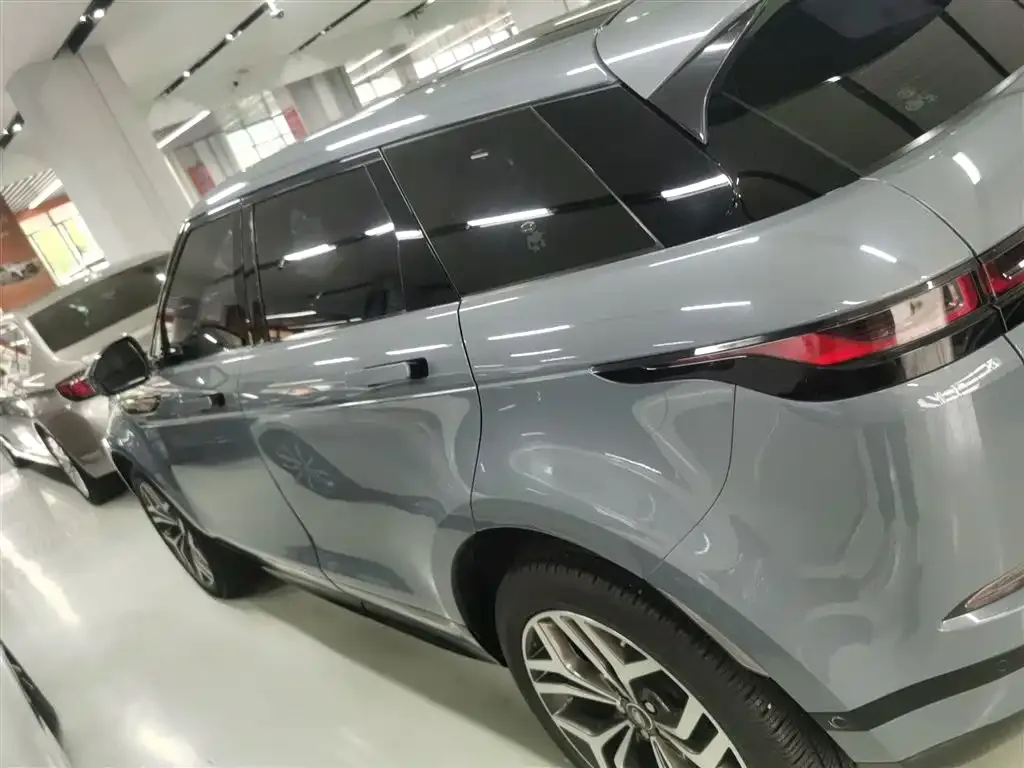 Land Rover Evoque — фото 5