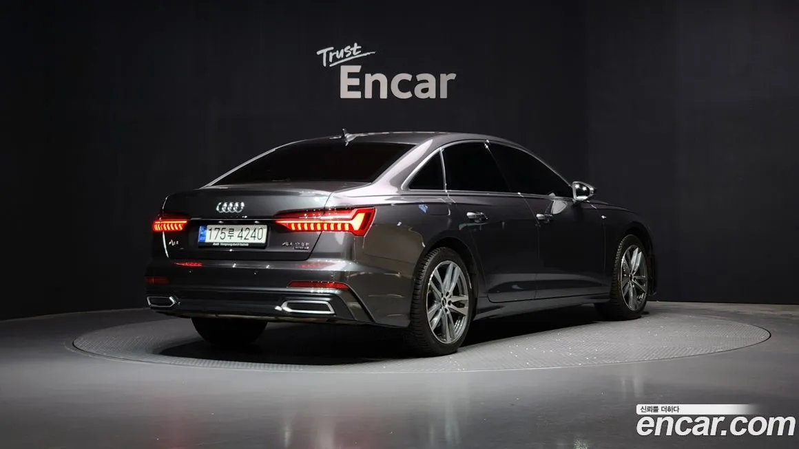 Audi A6 — фото 2