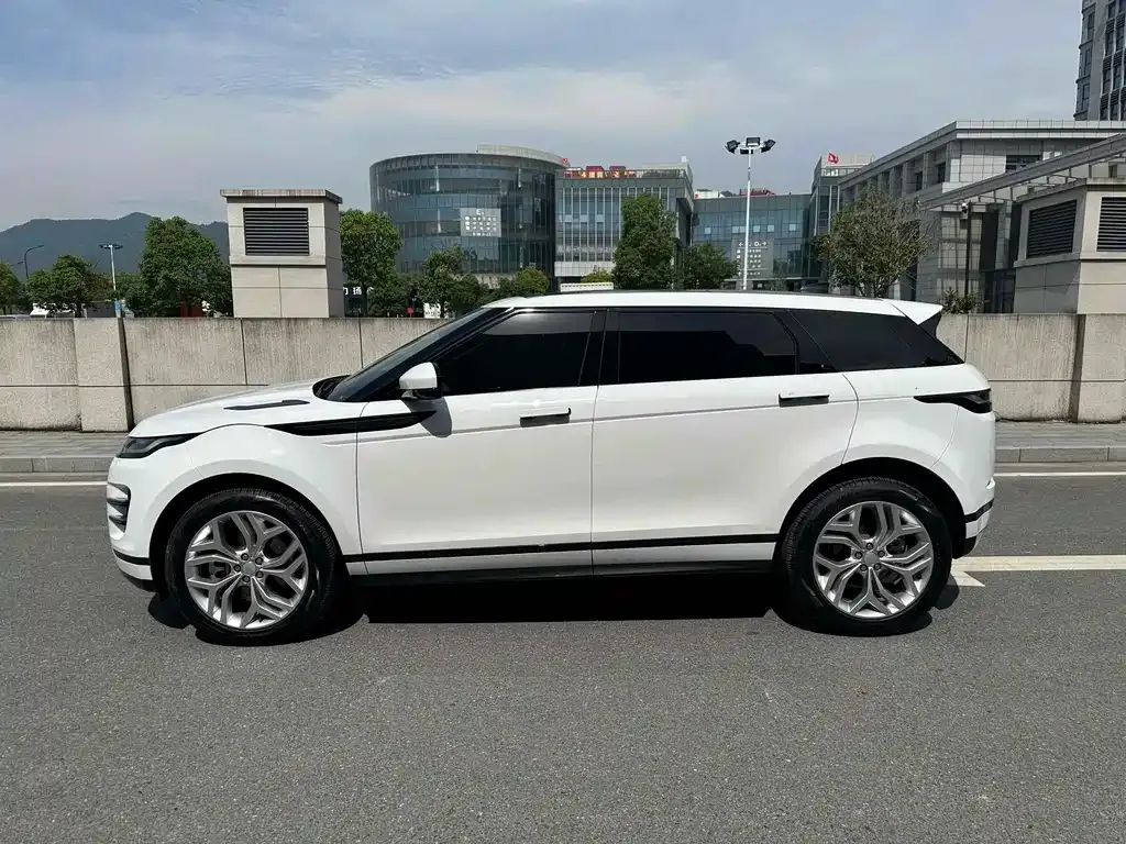 Land Rover Evoque — фото 3