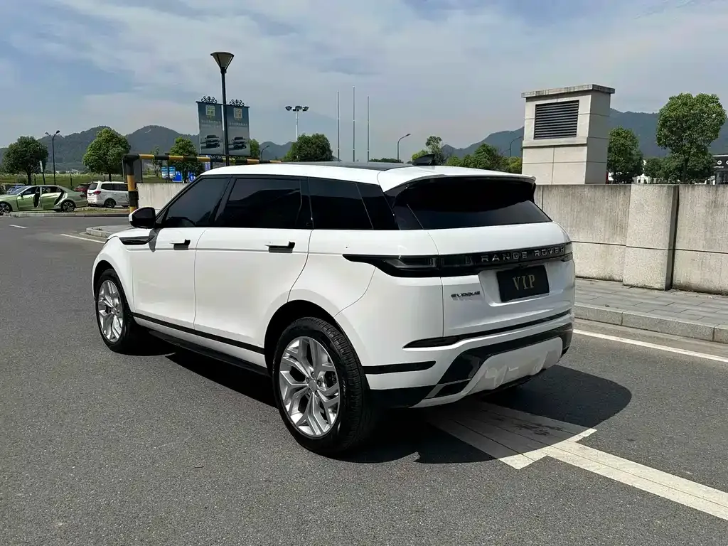 Land Rover Evoque — фото 4