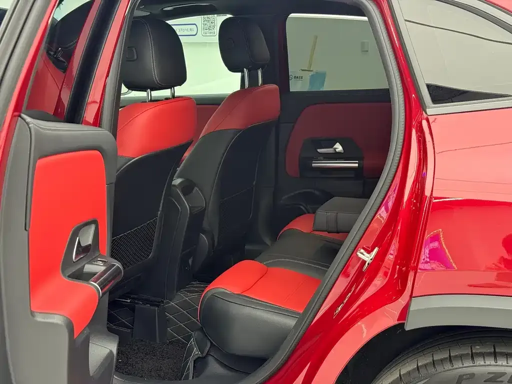 Mercedes-Benz GLA AMG — фото 10