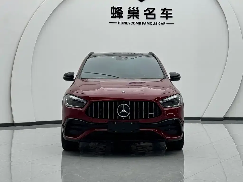 Mercedes-Benz GLA AMG — фото 2