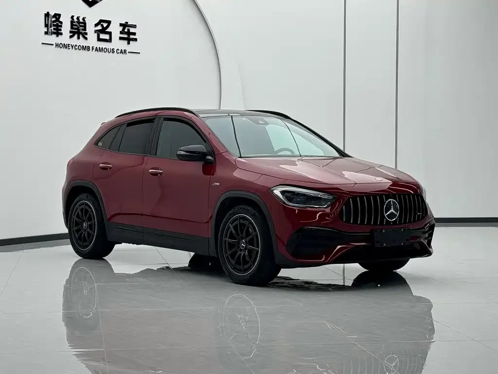 Mercedes-Benz GLA AMG — фото 3