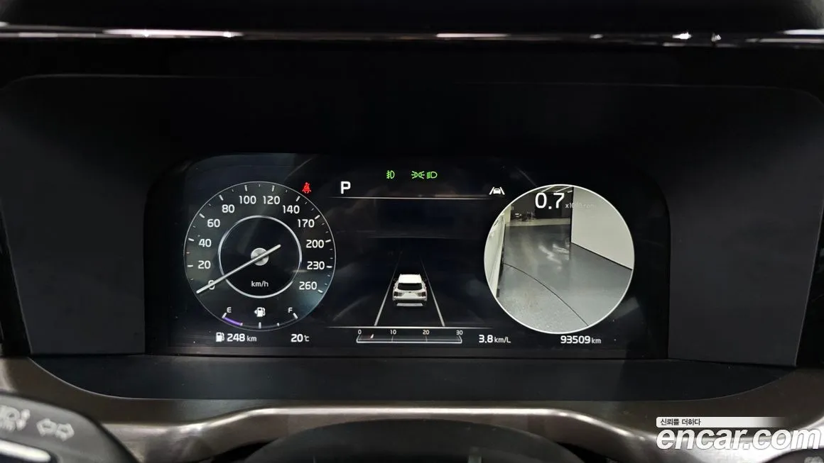Kia Sorento — фото 8