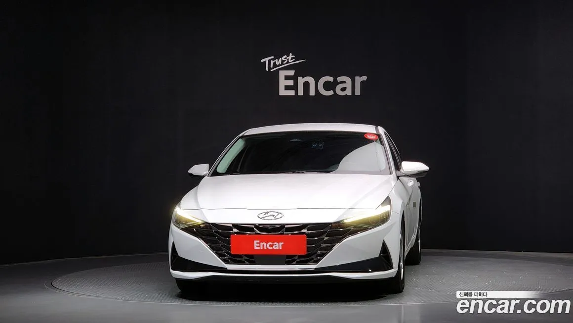 Hyundai AVANTE — фото 3