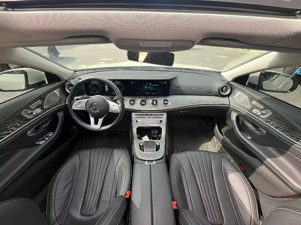 Mercedes-Benz CLS — фото 6