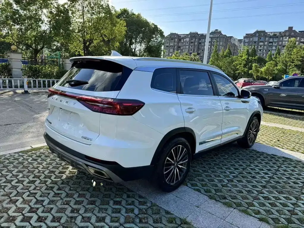 Chery Tiggo 8 PRO — фото 7