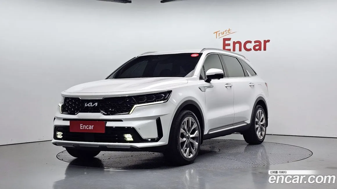 Kia Sorento — фото 1