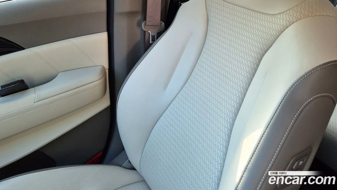 Kia Carnival — фото 10