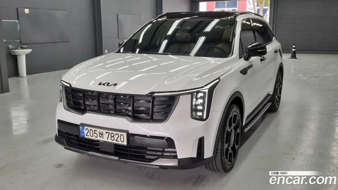 Kia Sorento — фото 1