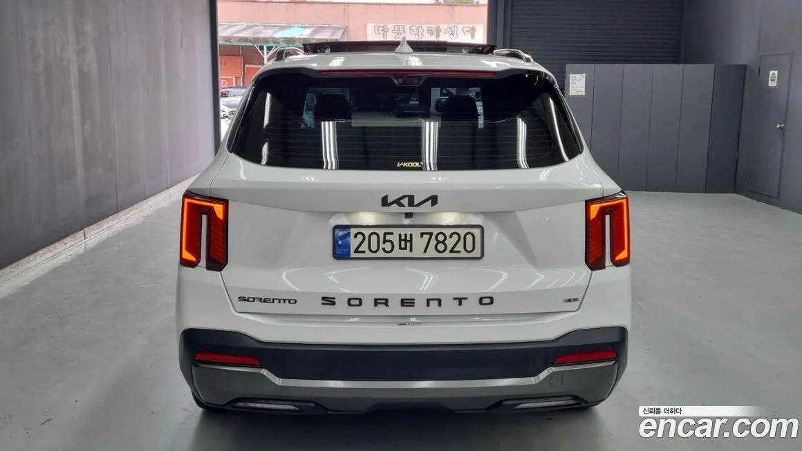 Kia Sorento — фото 4