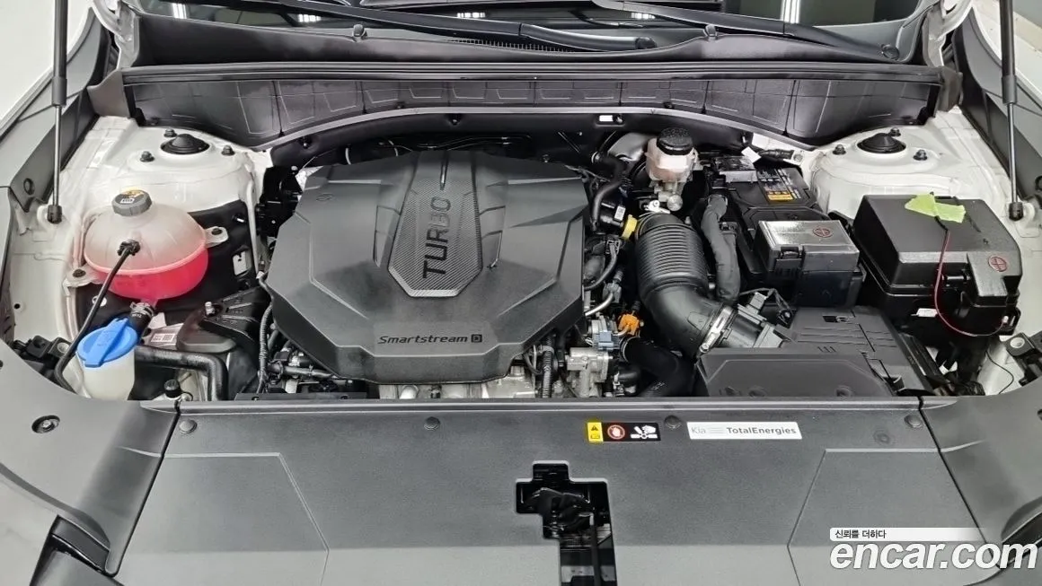 Kia Sorento — фото 6
