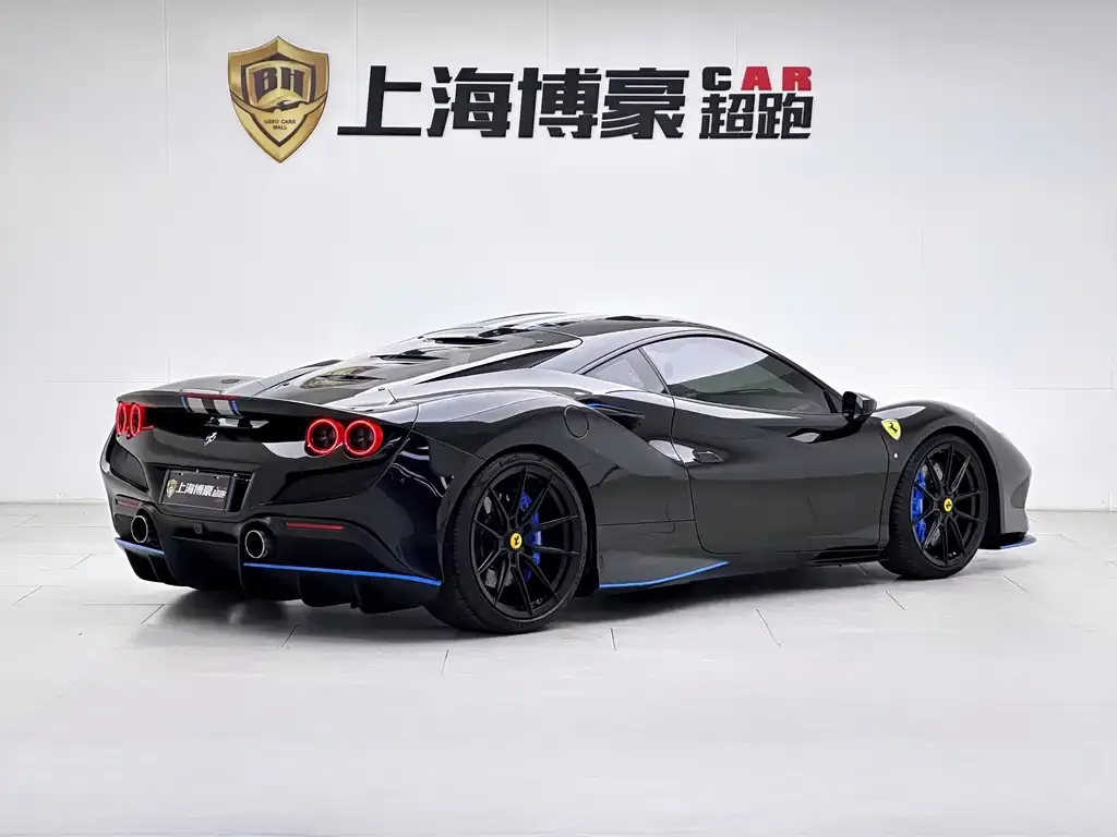 Ferrari F8 — фото 3
