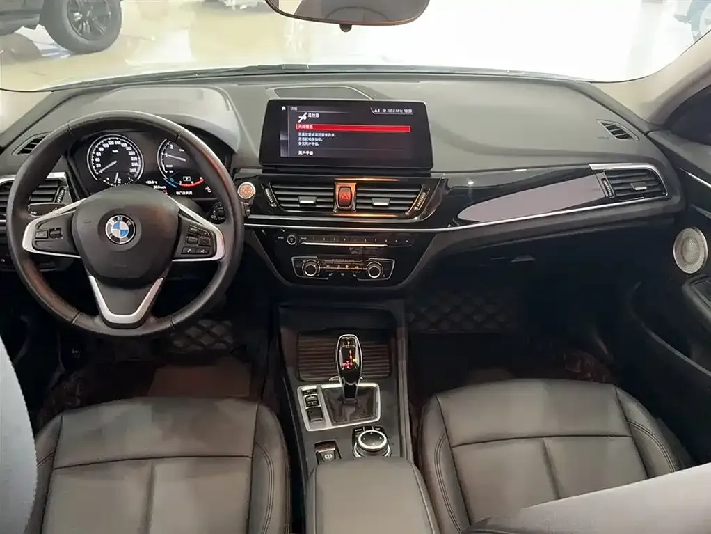 BMW 1 Series — фото 10