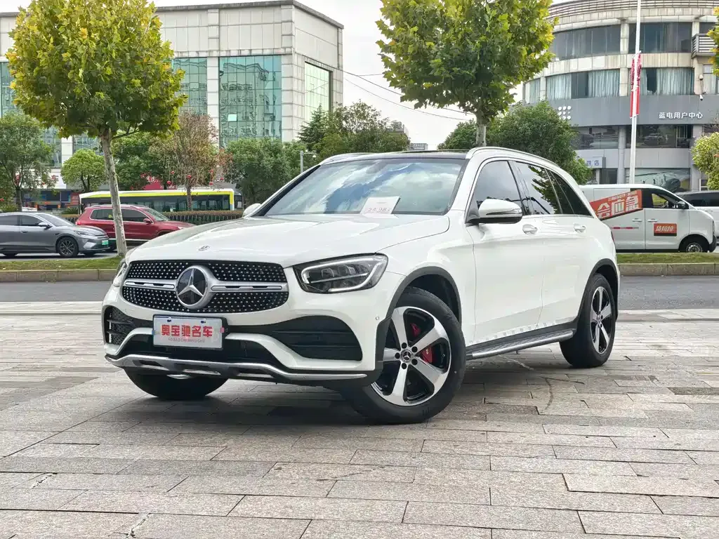 Mercedes-Benz GLC — фото 1
