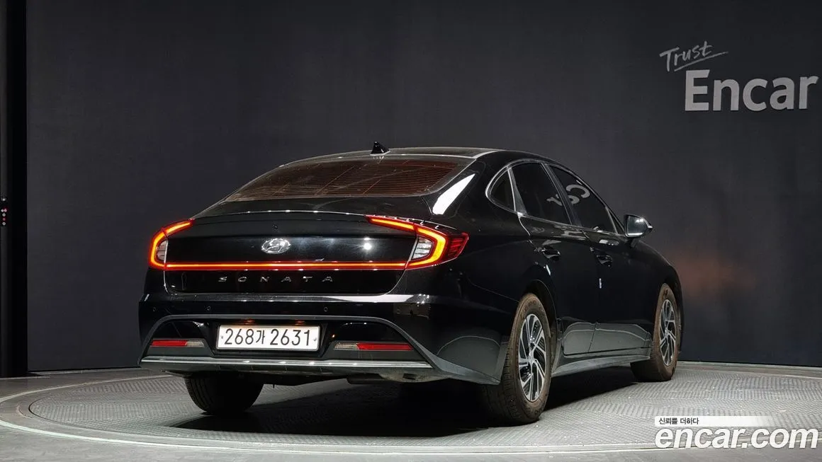 Hyundai Sonata — фото 2