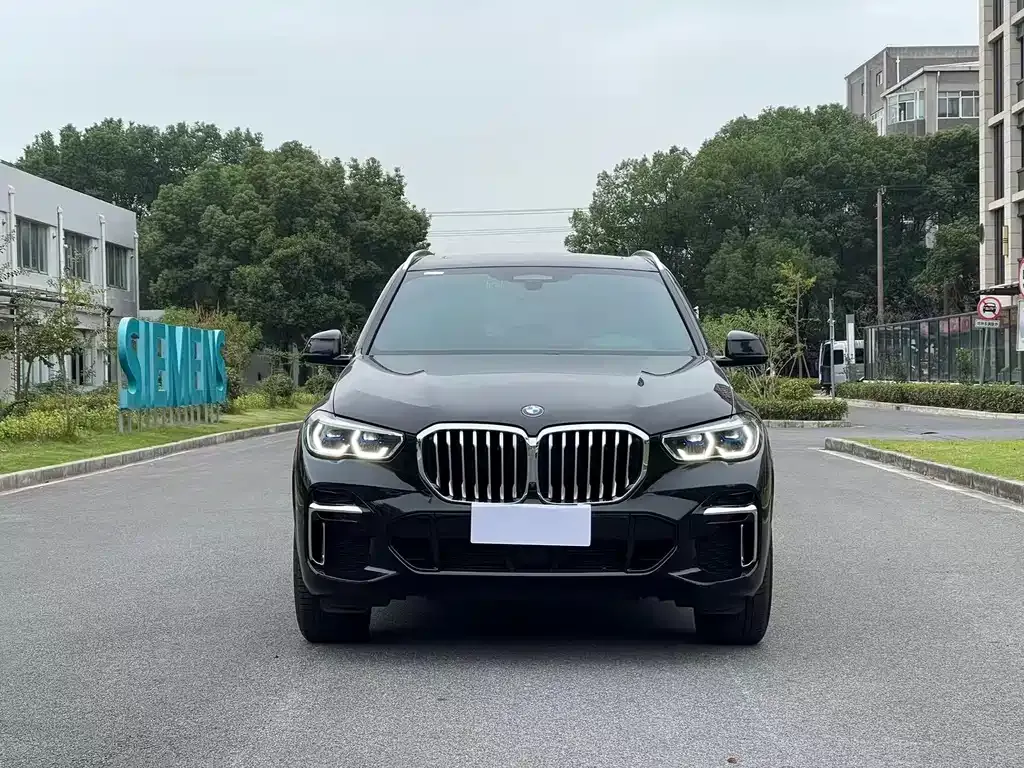 BMW X5 — фото 2