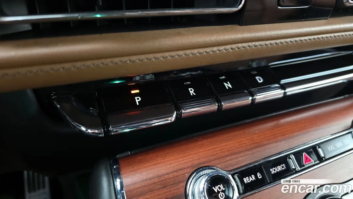 Lincoln Aviator — фото 9