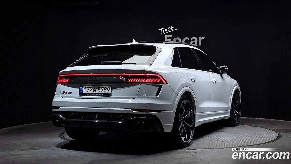 Audi RSQ8 — фото 2