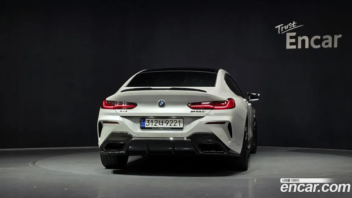 BMW 8-Series — фото 4