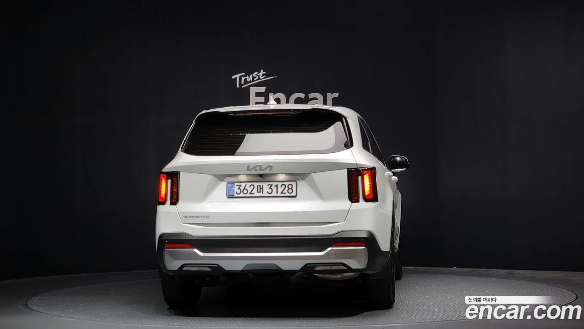 Kia Sorento — фото 4