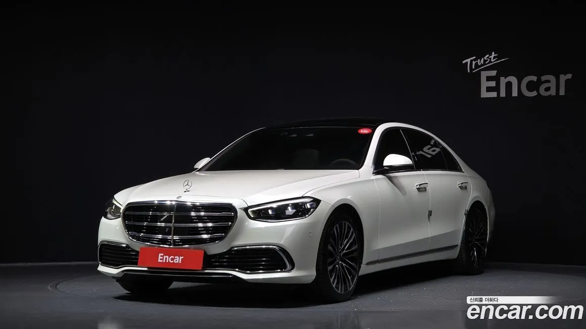 Mercedes-Benz S-Class — фото 1