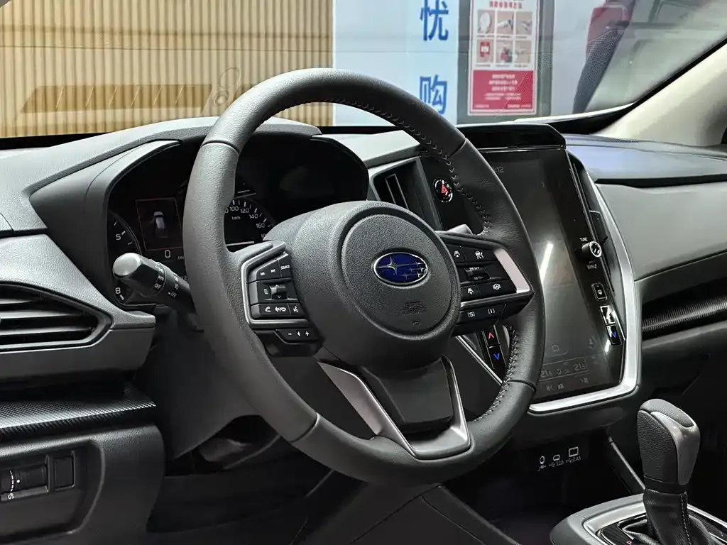 Subaru Crosstrek — фото 9