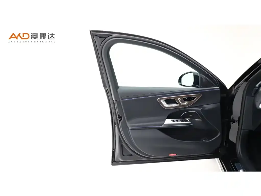 Mercedes-Benz E-Class New Energy — фото 10
