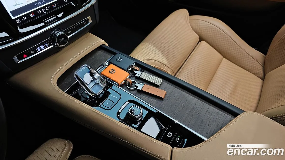 Volvo V90 — фото 9