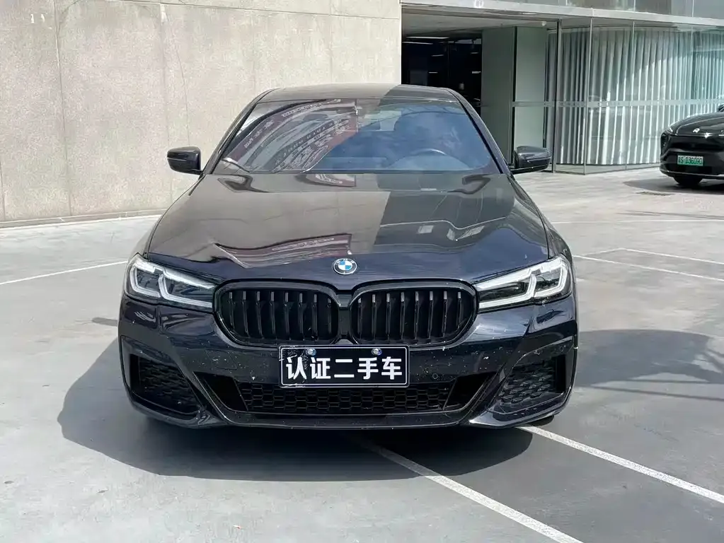 BMW 5 Series — фото 2