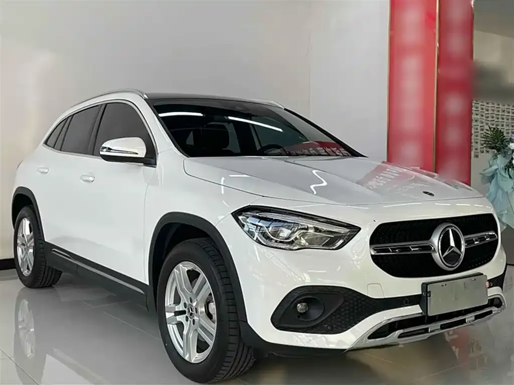 Mercedes-Benz GLA — фото 5