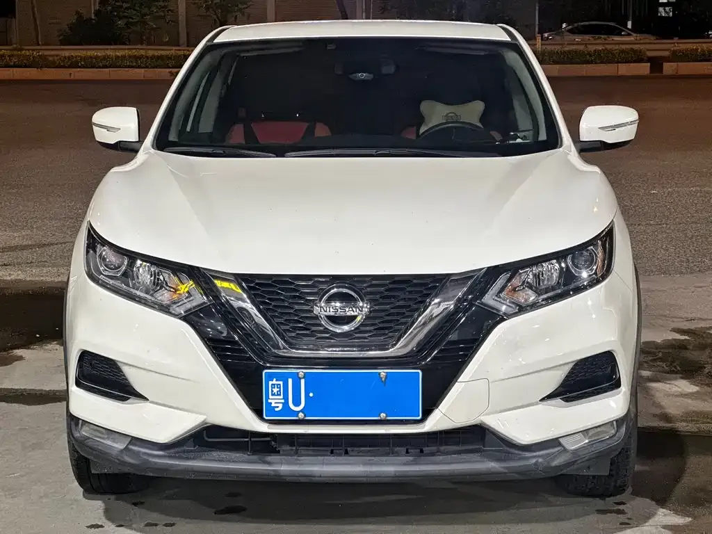 Nissan Qashqai — фото 2