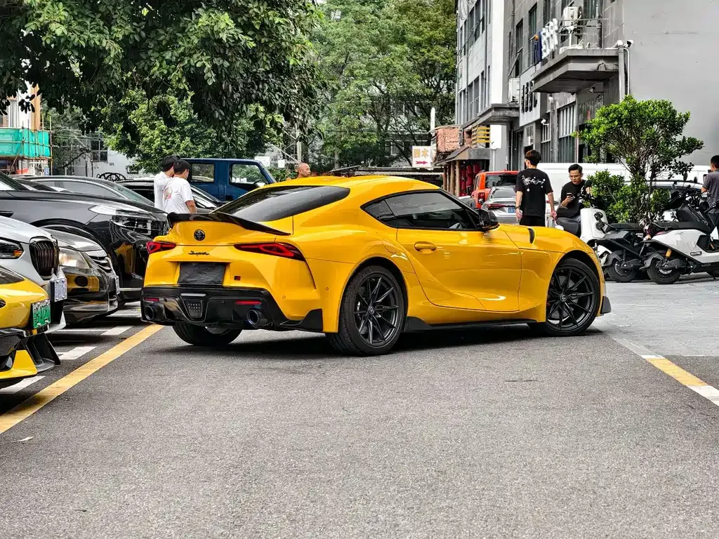 Toyota Supra — фото 3