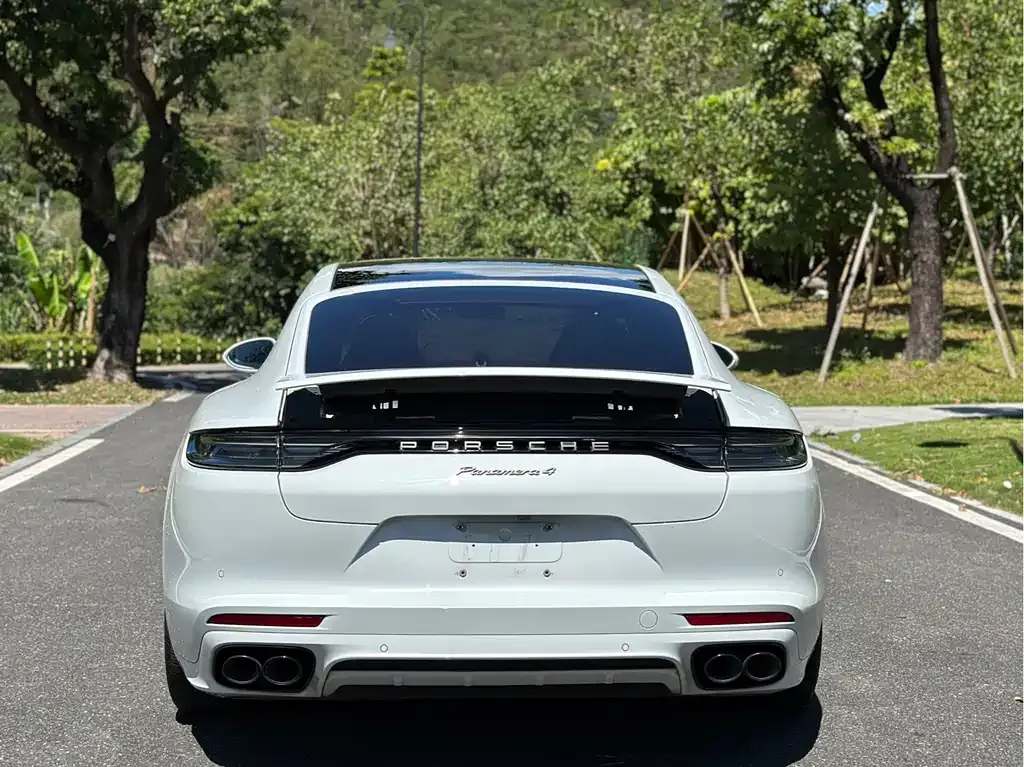 Porsche Panamera Hybrid — фото 8