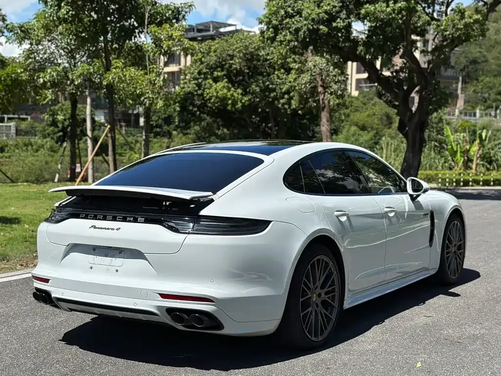 Porsche Panamera Hybrid — фото 9