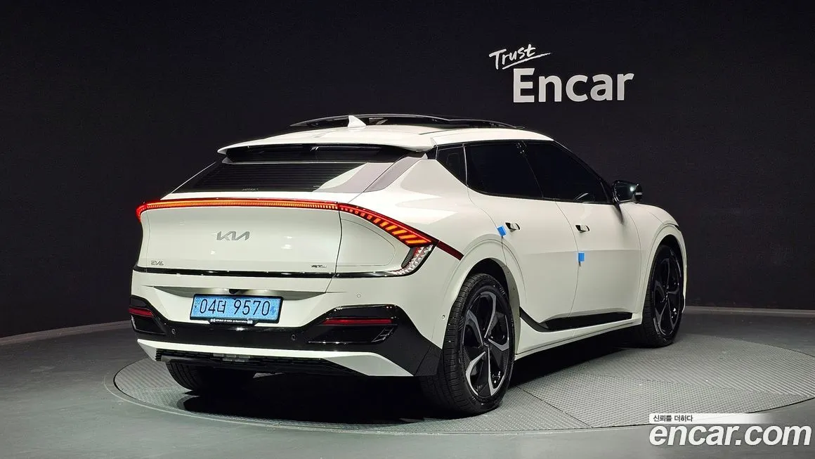 Kia EV6 — фото 2