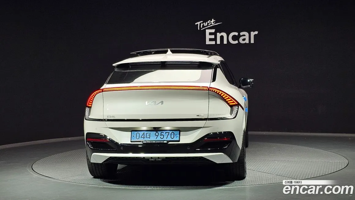 Kia EV6 — фото 4