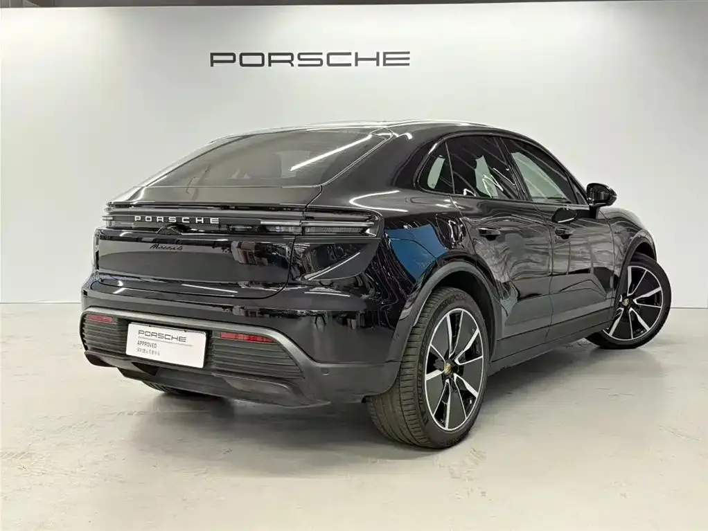 Porsche Macan EV — фото 6