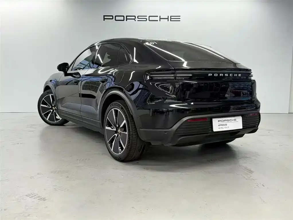 Porsche Macan EV — фото 7